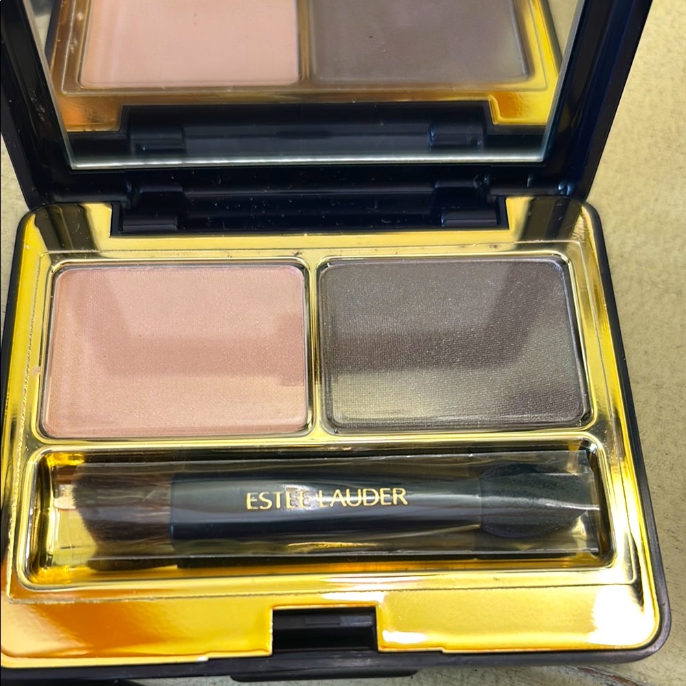 Estee Lauder Pink and Gray Eyeshadow Duo Luxurious Compact